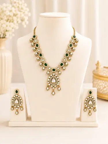 Kundan Necklace — Necklace, RW1736
