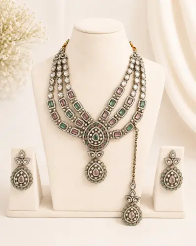 Kundan Necklace — Necklace, RW1757