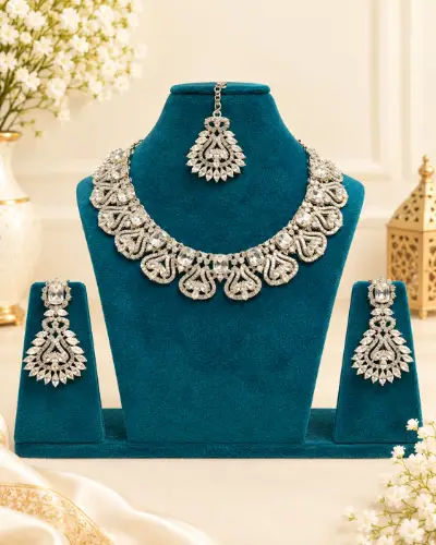 Kundan Necklace — Necklace, RW2657