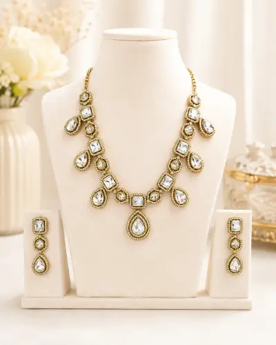 Kundan Necklace — Necklace, RW1734