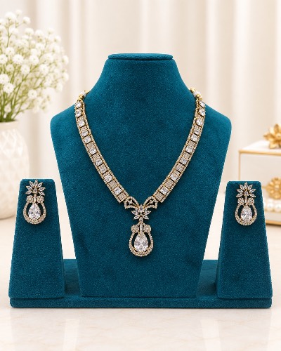 AD — Necklace, RW1589