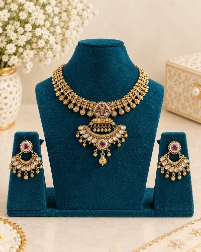 Heritage Necklace — Necklace, RW2279