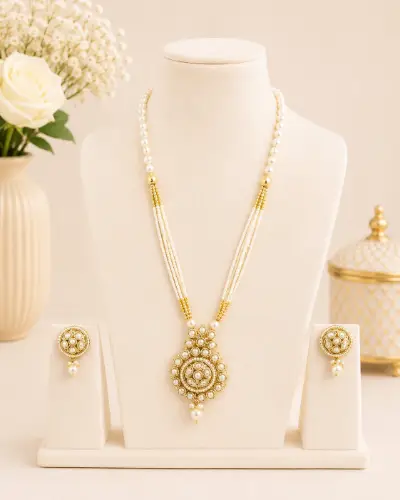 Kundan Necklace — Necklace, RW1749