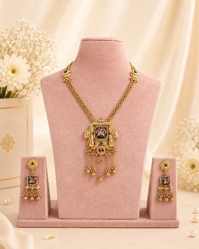 Heritage Necklace — Necklace, RW2061