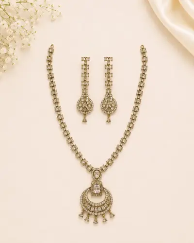 AD — Necklace, RW1601