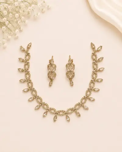 AD — Necklace, RW1600